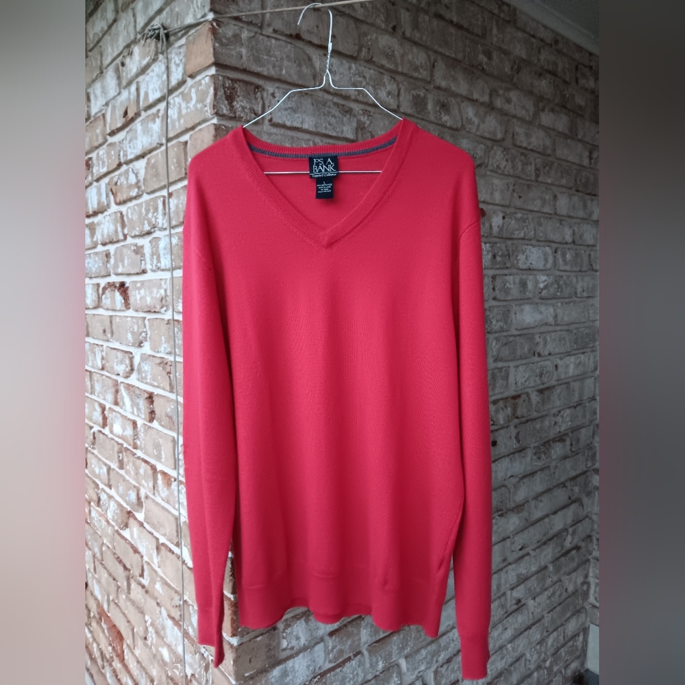 Jos. A. Bank Merino WoolV-Neck Sweater